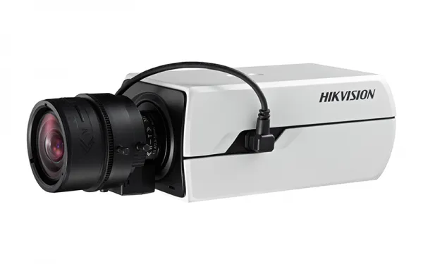DS-2CD4012FWD-A 1,3MPx IP box kamera
